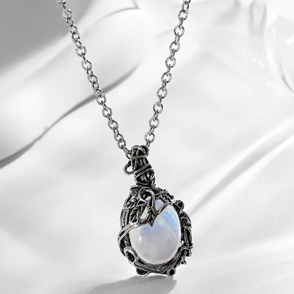 NEW Bohemian Boho Moonstone Large Pendant Necklace Silver 925 Leaf Vine Pattern